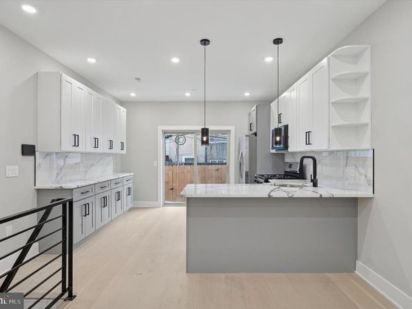 717 Mercy Street, Philadelphia PA 19148