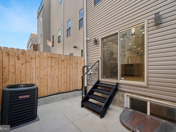 717 Mercy Street, Philadelphia PA 19148