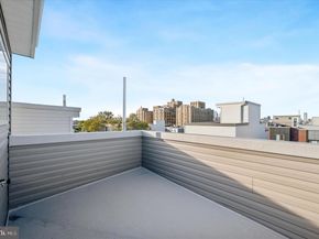 717 Mercy Street, Philadelphia PA 19148