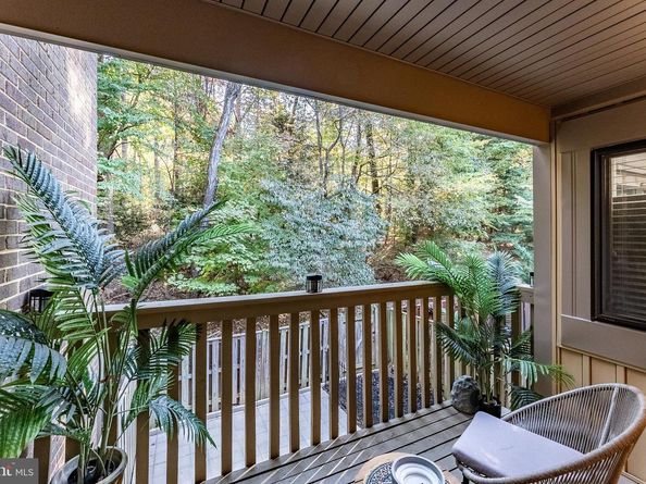 2045 Winged Foot Court, Reston VA 20191