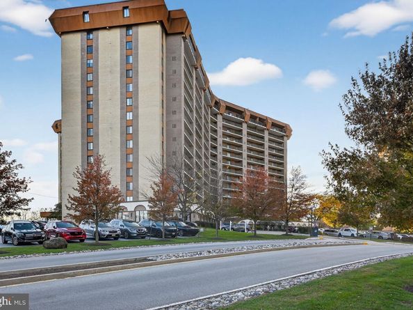 10413 Valley Forge Circle 413, King Of Prussia PA 19406