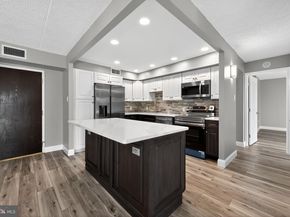 10413 Valley Forge Circle 413, King Of Prussia PA 19406