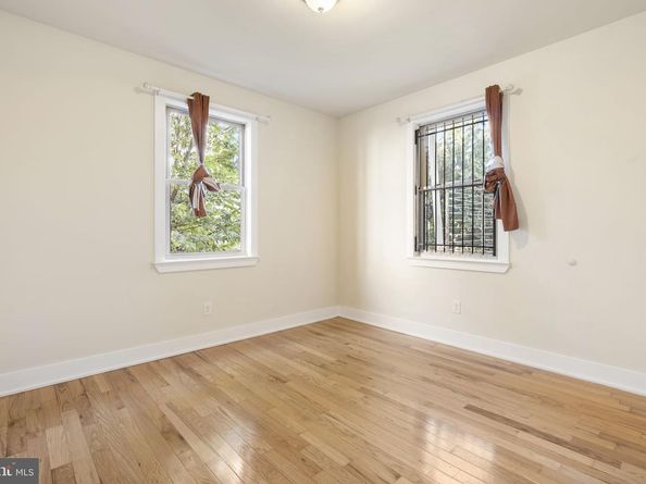 1933 N 18TH Street, Philadelphia PA 19121