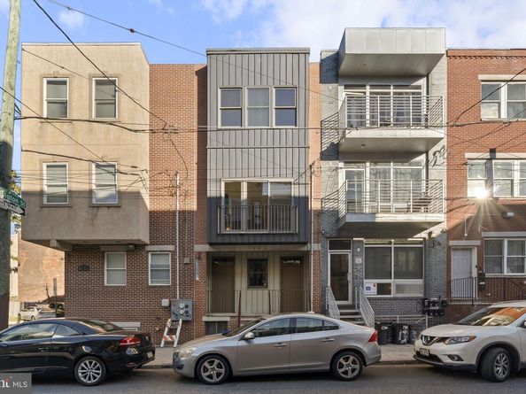 1933 N 18TH Street, Philadelphia PA 19121