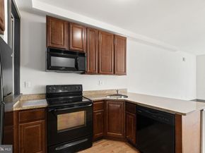 1933 N 18TH Street, Philadelphia PA 19121