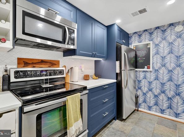 2012 O Street NW 12, Washington DC 20036