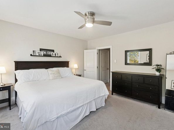 3404 Henry Avenue, Philadelphia PA 19129