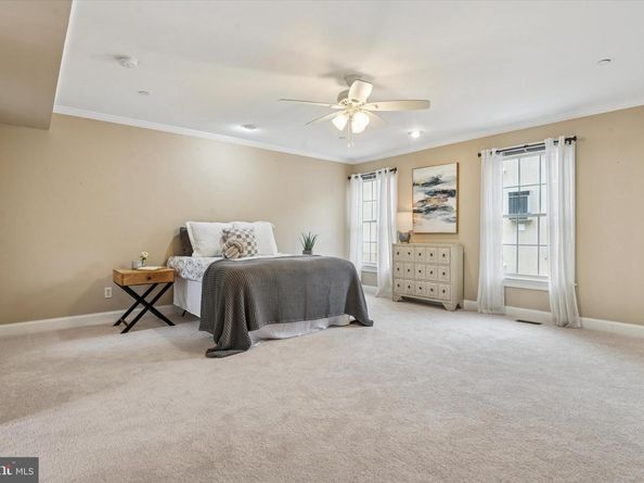 301 W 4TH Street, Media PA 19063