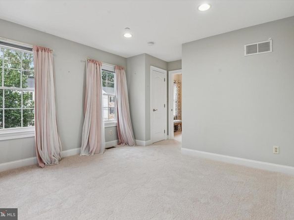 301 W 4TH Street, Media PA 19063