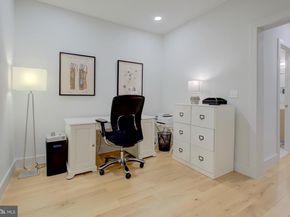 1309 E Street SE 12, Washington DC 20003