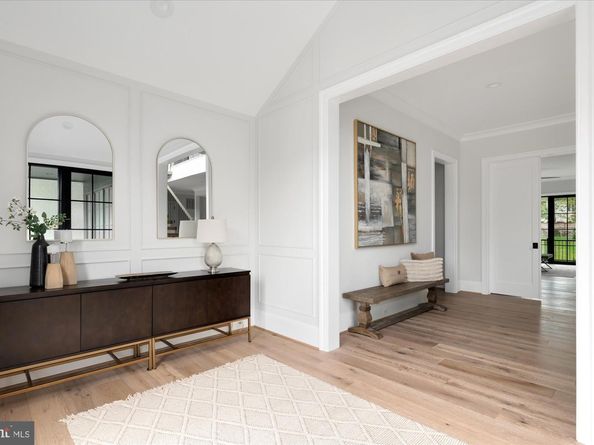 1446 Cola Drive, Mclean VA 22101