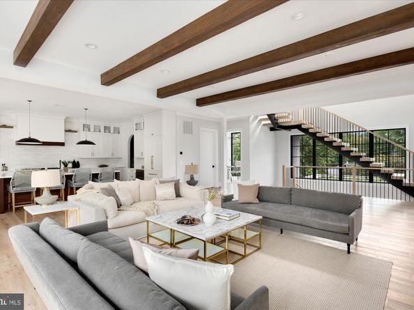 1446 Cola Drive, Mclean VA 22101