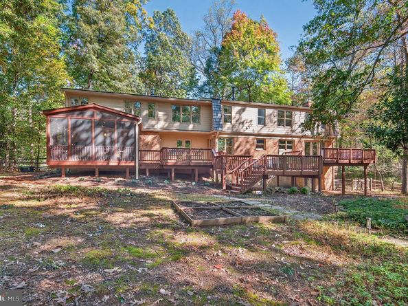 11813 Triple Crown Road, Reston VA 20191