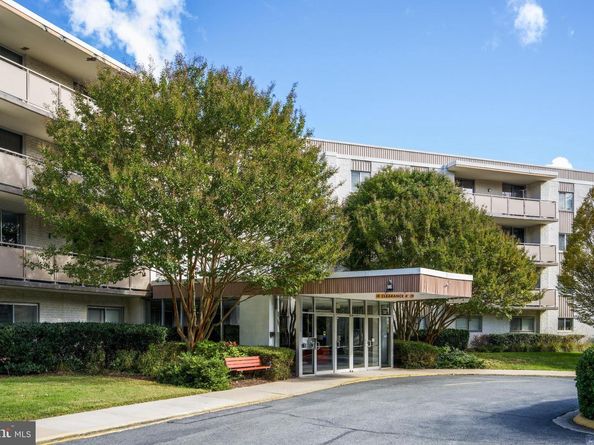 7501 Democracy Boulevard 421, Bethesda MD 20817