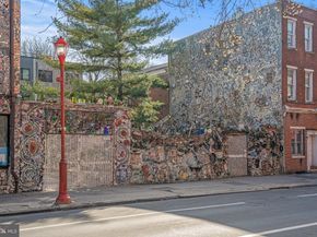 700 S 10TH Street 2F, Philadelphia PA 19147