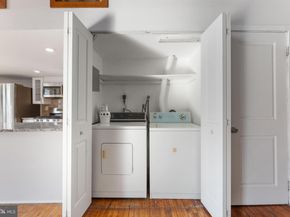700 S 10TH Street 2F, Philadelphia PA 19147