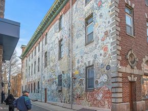 700 S 10TH Street 2F, Philadelphia PA 19147