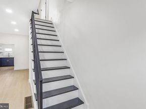 505 Greenwich Street, Philadelphia PA 19147