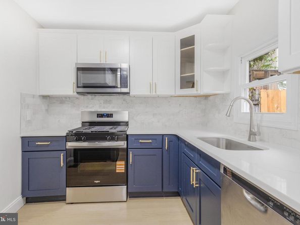 505 Greenwich Street, Philadelphia PA 19147