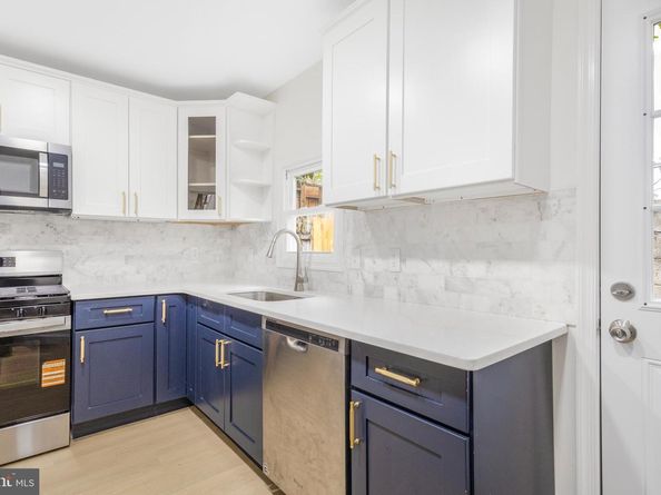 505 Greenwich Street, Philadelphia PA 19147