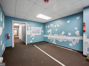 37 S 60TH Street, Philadelphia PA 19139