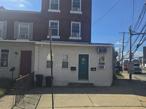 82 N Sycamore Avenue, Clifton Heights PA 19018