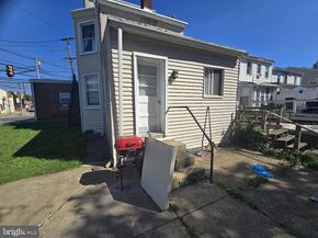 82 N Sycamore Avenue, Clifton Heights PA 19018