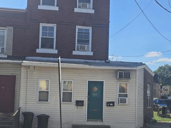 82 N Sycamore Avenue, Clifton Heights PA 19018
