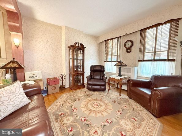 1133 Winton Street, Philadelphia PA 19148