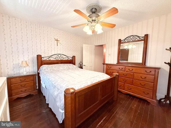 1133 Winton Street, Philadelphia PA 19148