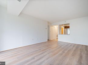 1808 Old Meadow Road 1115, Mclean VA 22102