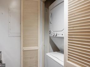 1808 Old Meadow Road 1115, Mclean VA 22102