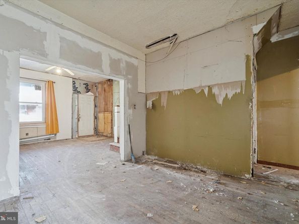 5026 Aspen Street, Philadelphia PA 19139