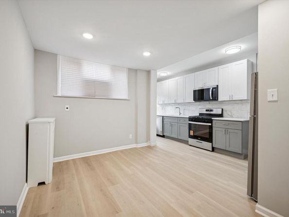 832 Kenmore Road, Philadelphia PA 19151