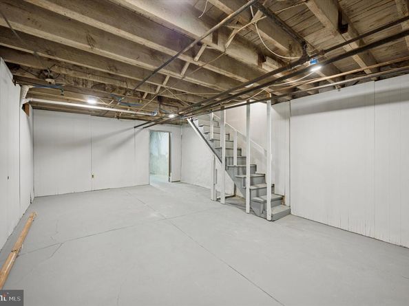 832 Kenmore Road, Philadelphia PA 19151