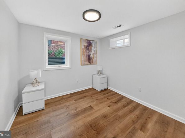 832 Delafield Street NE, Washington DC 20017