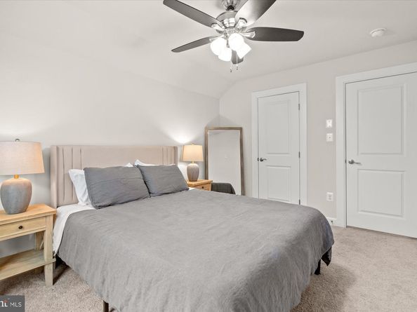 9091 Bear Branch Place, Fairfax VA 22031