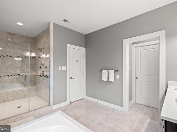 9091 Bear Branch Place, Fairfax VA 22031