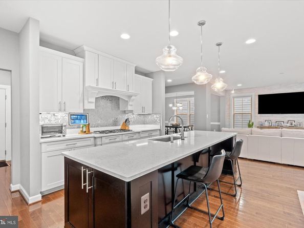 9091 Bear Branch Place, Fairfax VA 22031