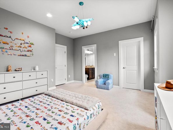 9091 Bear Branch Place, Fairfax VA 22031