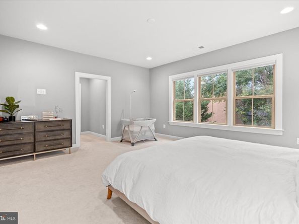 9091 Bear Branch Place, Fairfax VA 22031