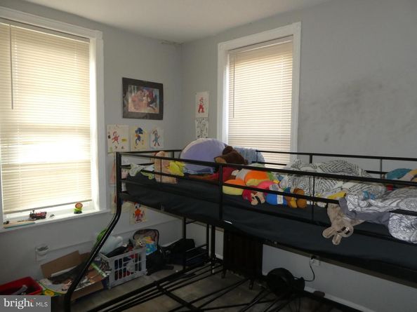 5920 N Beechwood Street, Philadelphia PA 19138