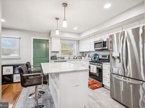 7410 Richards Road, Elkins Park PA 19027