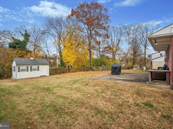 7410 Richards Road, Elkins Park PA 19027