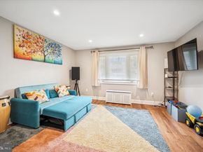 7410 Richards Road, Elkins Park PA 19027