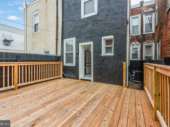 5239 Arch Street, Philadelphia PA 19139
