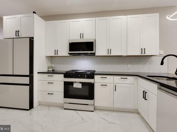 5239 Arch Street, Philadelphia PA 19139