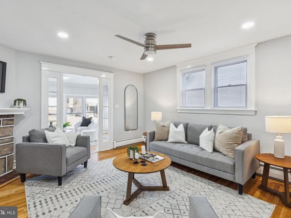 352 Lakeview Avenue, Drexel Hill PA 19026