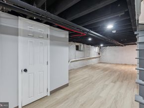 352 Lakeview Avenue, Drexel Hill PA 19026