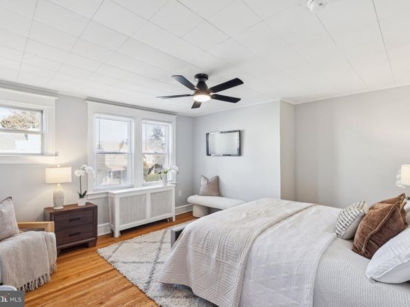 352 Lakeview Avenue, Drexel Hill PA 19026